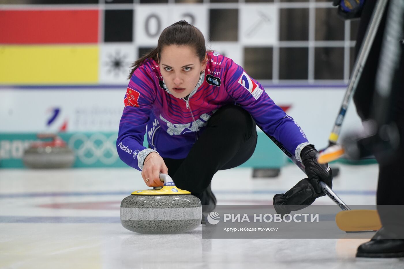 Керлинг. Отбор на чемпионаты мира 2019. Первый день 