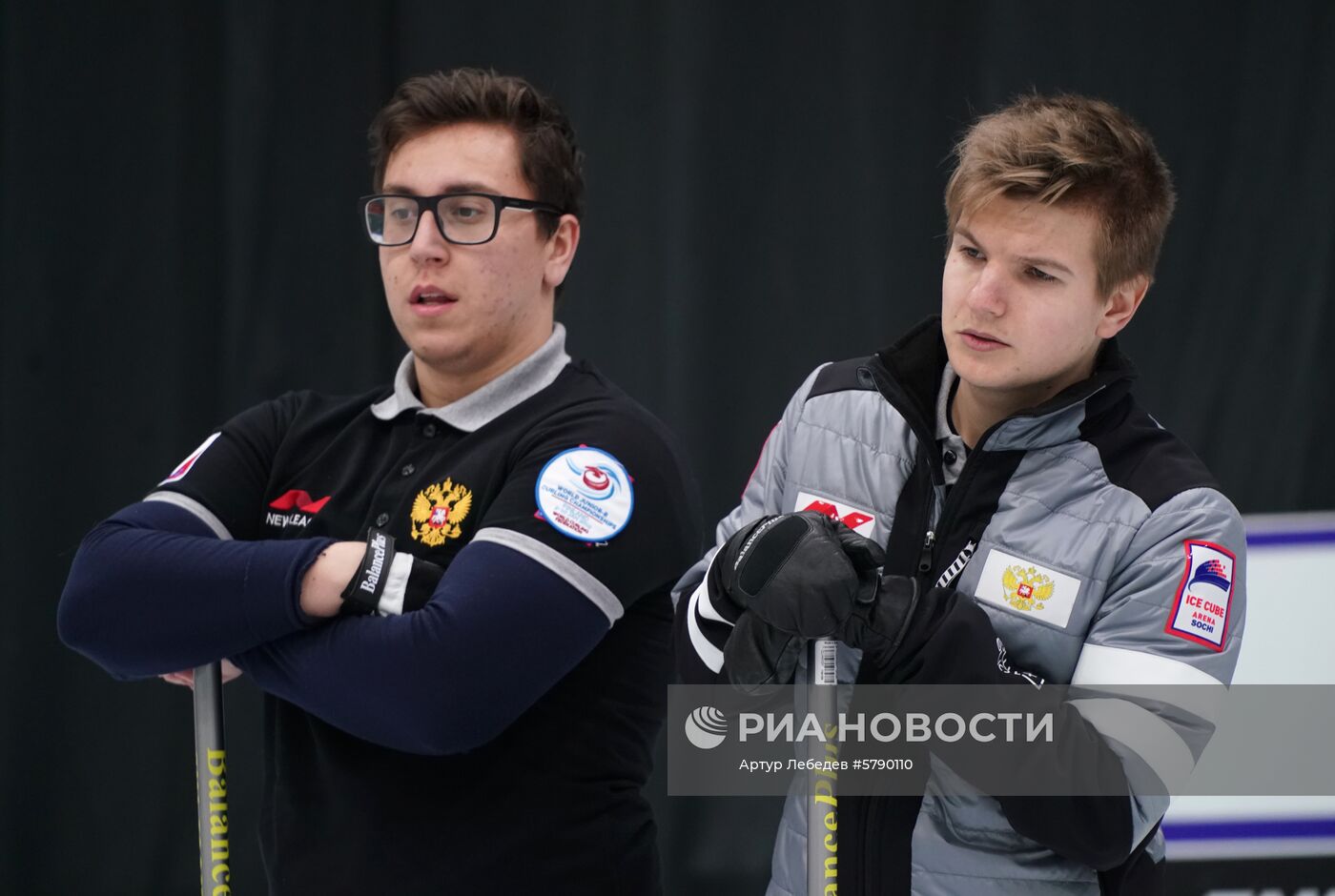 Керлинг. Отбор на чемпионаты мира 2019. Первый день 