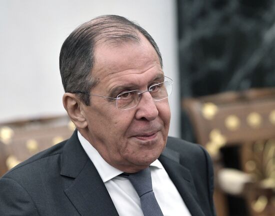 Президент РФ В. Путин провел заседание Совбеза РФ