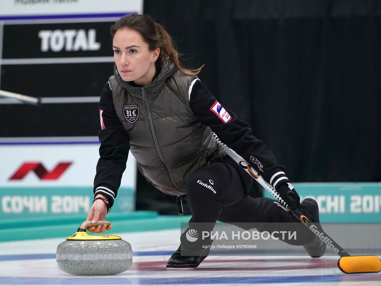 Керлинг. Отбор на чемпионаты мира 2019. Второй день