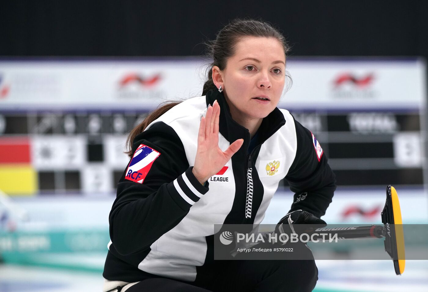 Керлинг. Отбор на чемпионаты мира 2019. Второй день