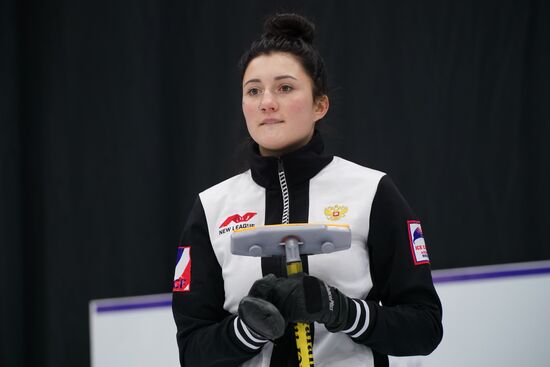 Керлинг. Отбор на чемпионаты мира 2019. Второй день