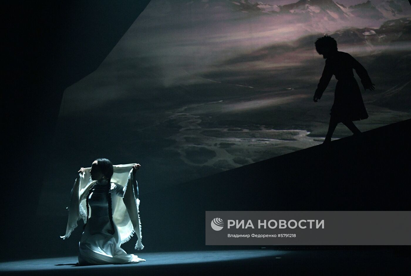 Спектакль "Герой нашего времени" в Театре им. Моссовета