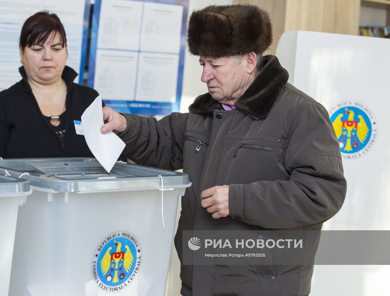 Парламентские выборы и референдум в Молдавии