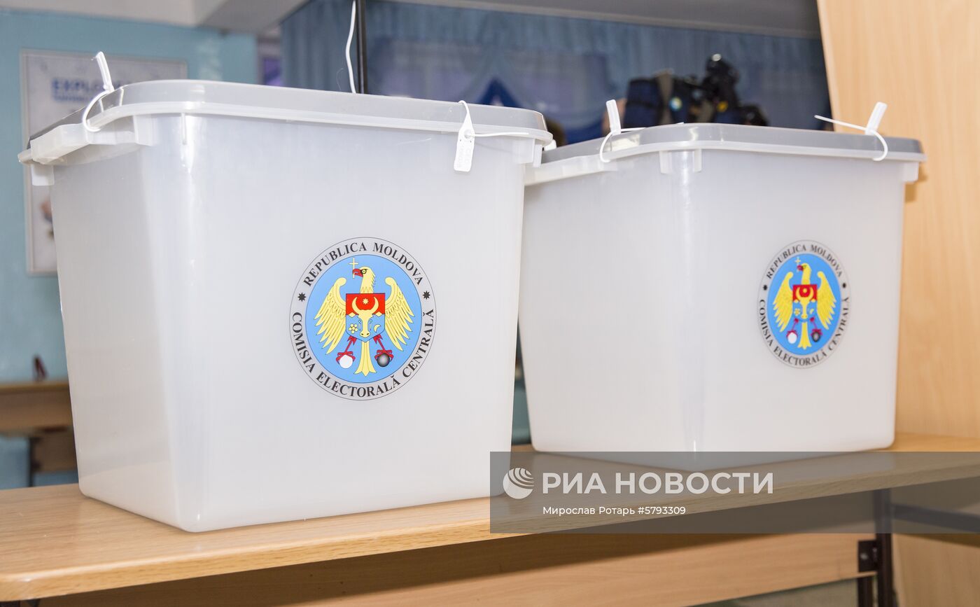 Парламентские выборы и референдум в Молдавии