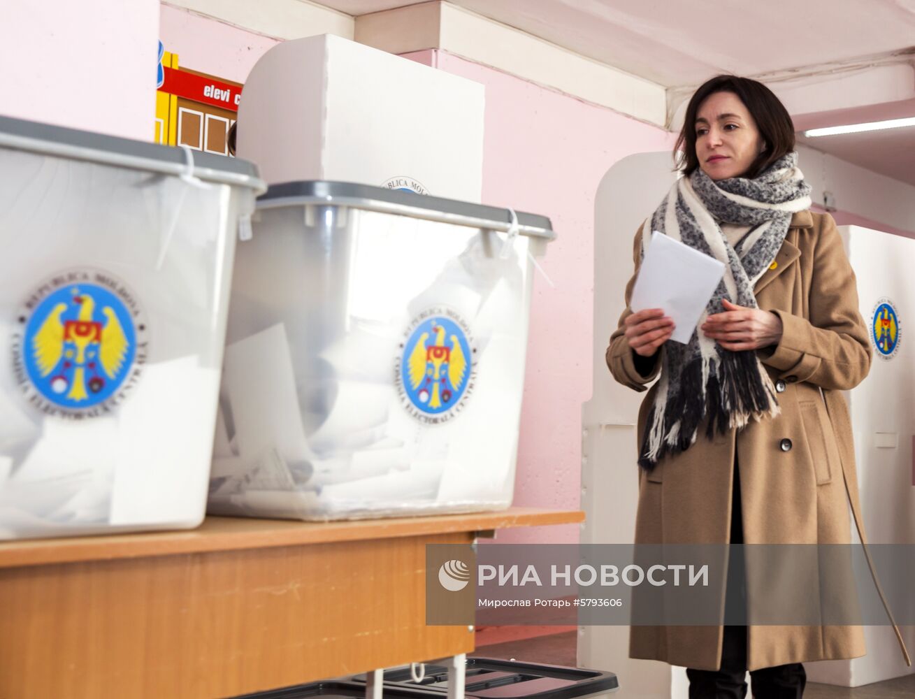 Парламентские выборы и референдум в Молдавии