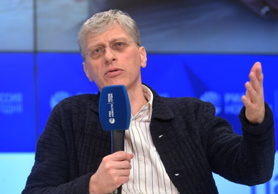 Творческая встреча с создателями фильма "Ван Гоги"