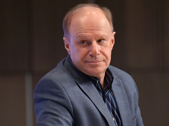 Творческая встреча с создателями фильма "Ван Гоги"