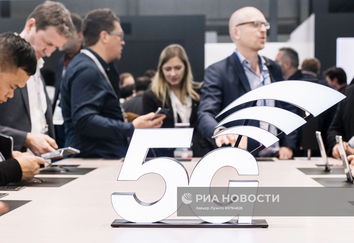 Выставка Mobile World Congress 2019 в Барселоне