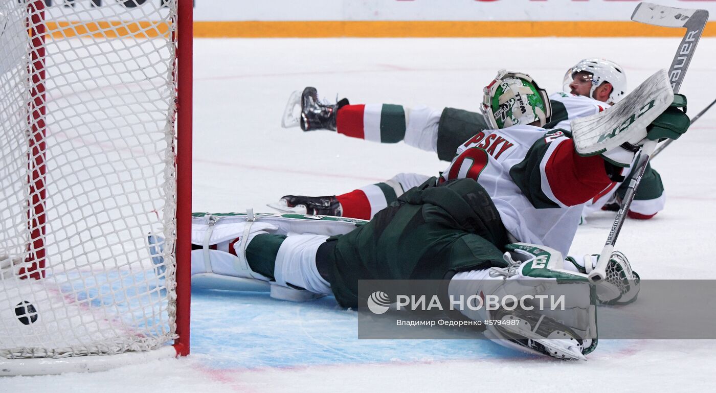 Хоккей. КХЛ. Матч "Авангард" - "Ак Барс"