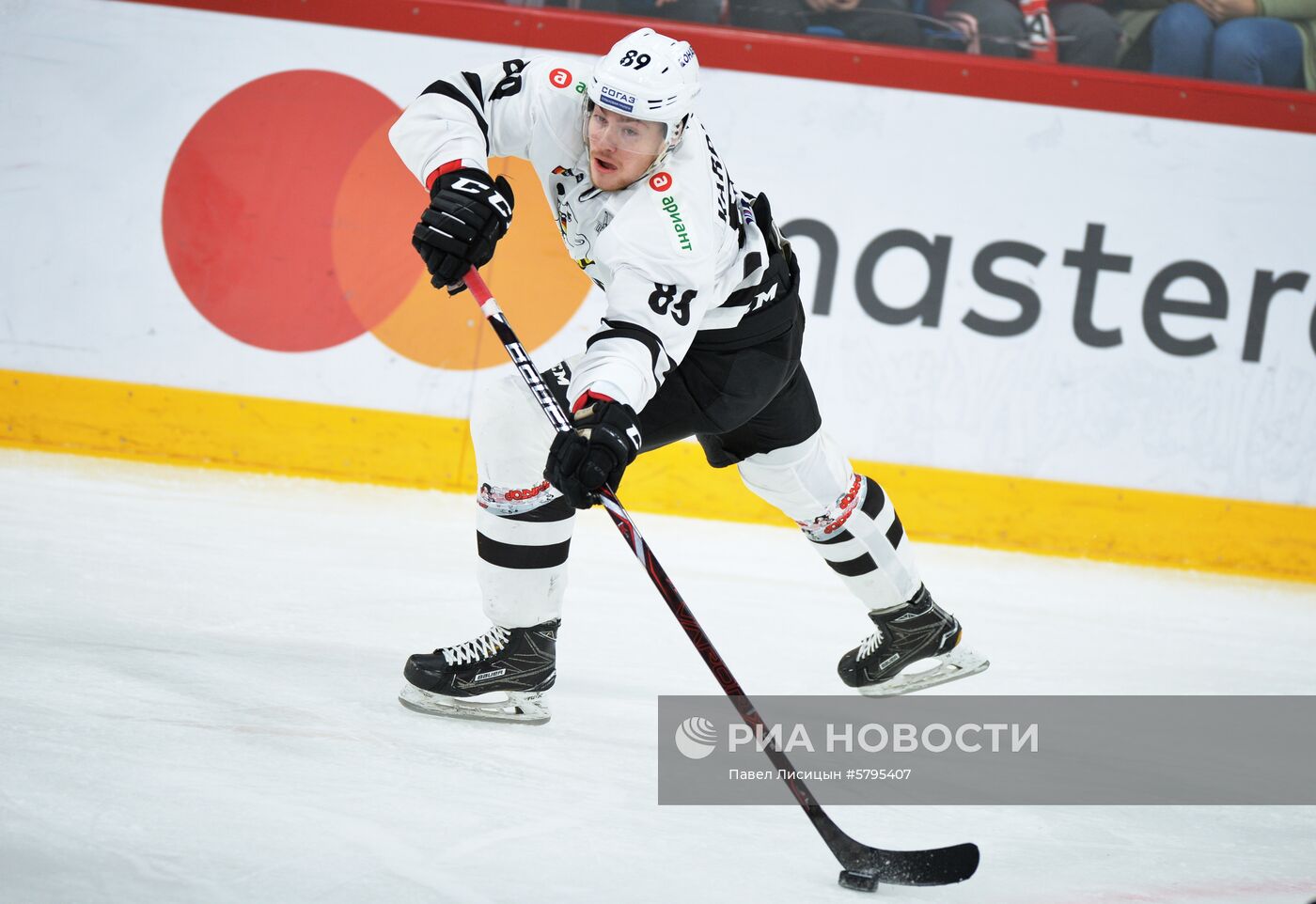 Хоккей. КХЛ. Матч "Автомобилист" - "Трактор"