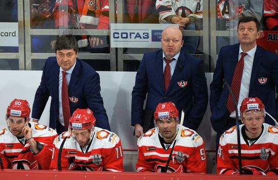 Хоккей. КХЛ. Матч "Автомобилист" - "Трактор"