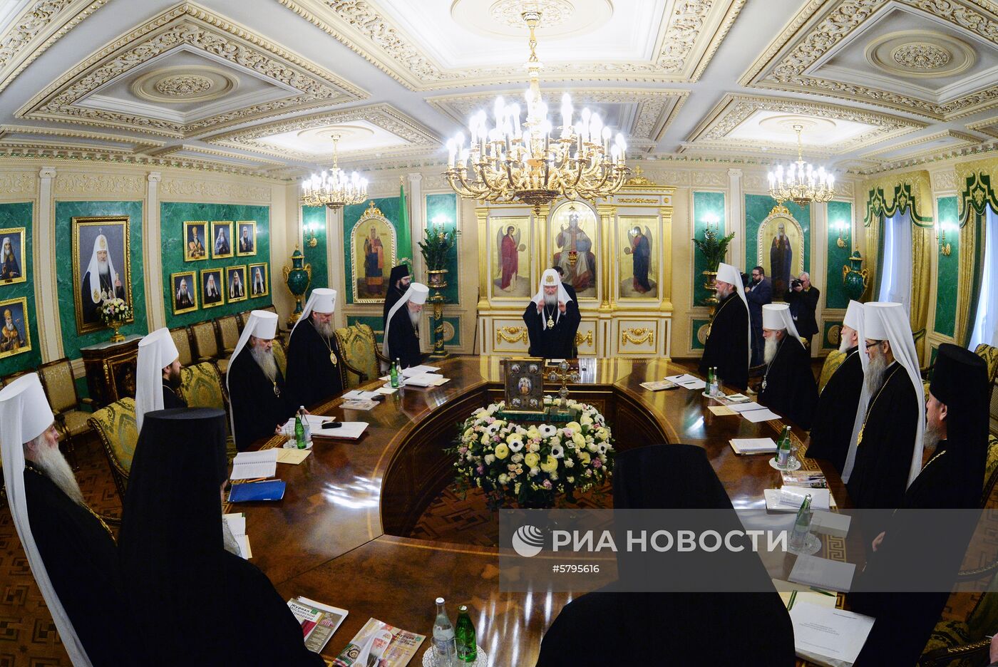 Заседание Священного синода РПЦ