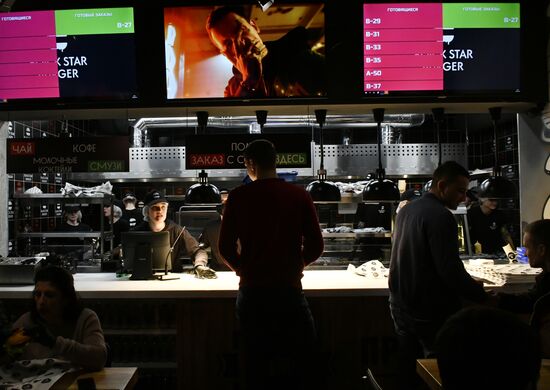 Официальное открытие ресторана Black Star Burger в Краснодаре