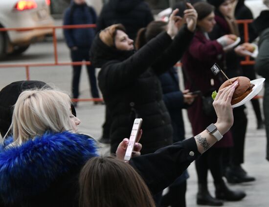 Официальное открытие ресторана Black Star Burger в Краснодаре