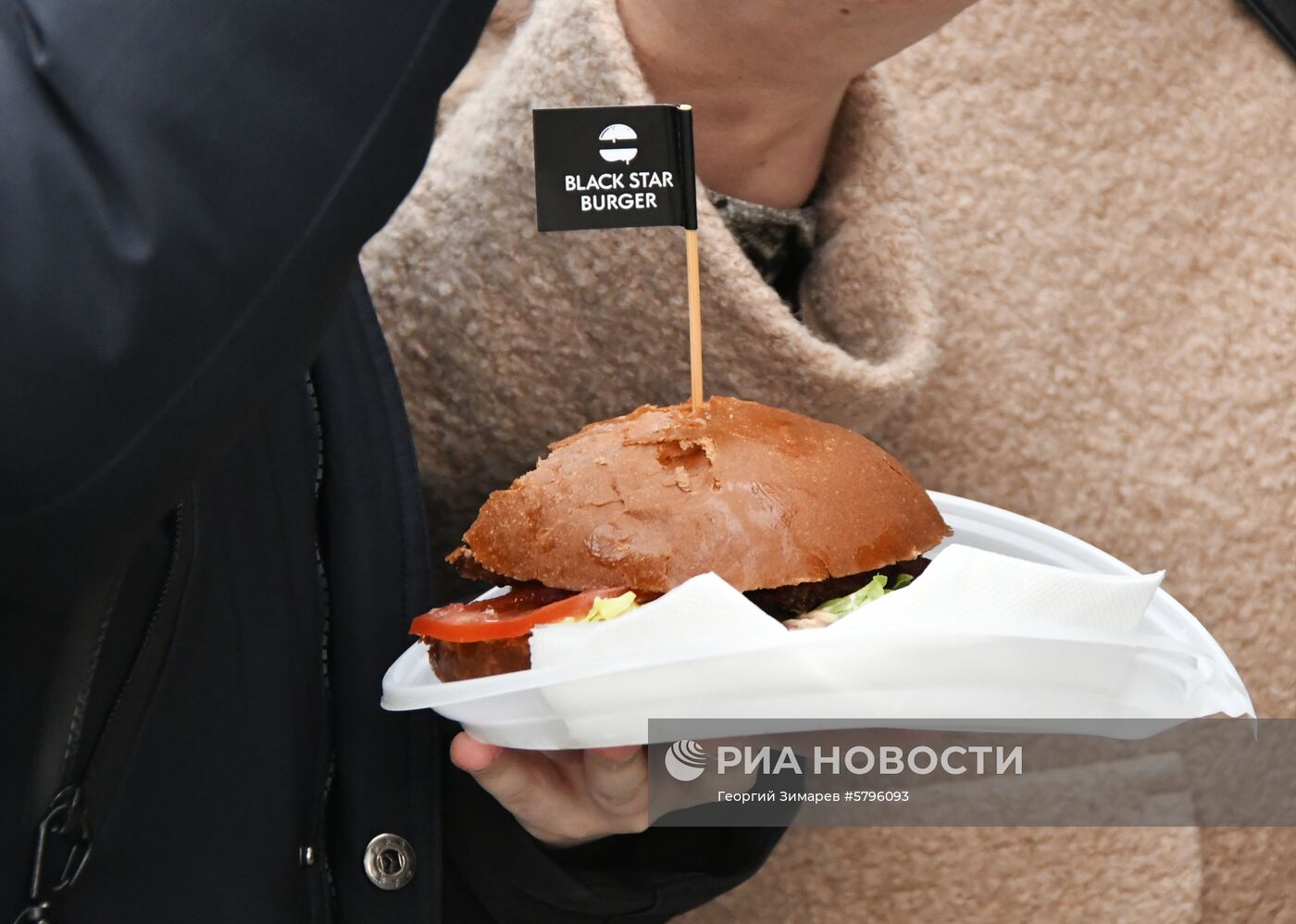 Официальное открытие ресторана Black Star Burger в Краснодаре