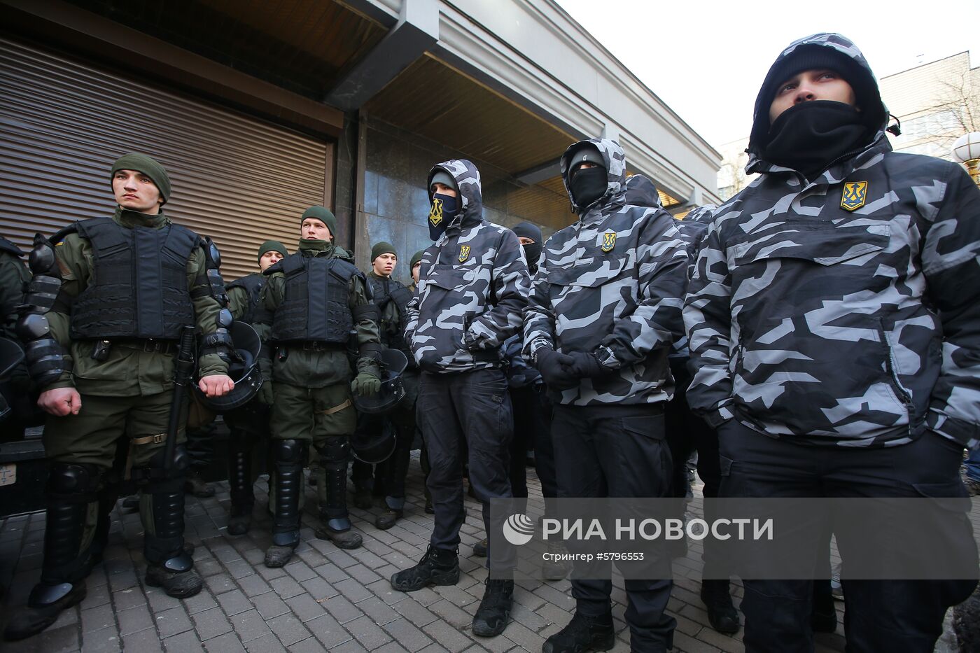 Акции в Киеве против коррупции в оборонной промышленности