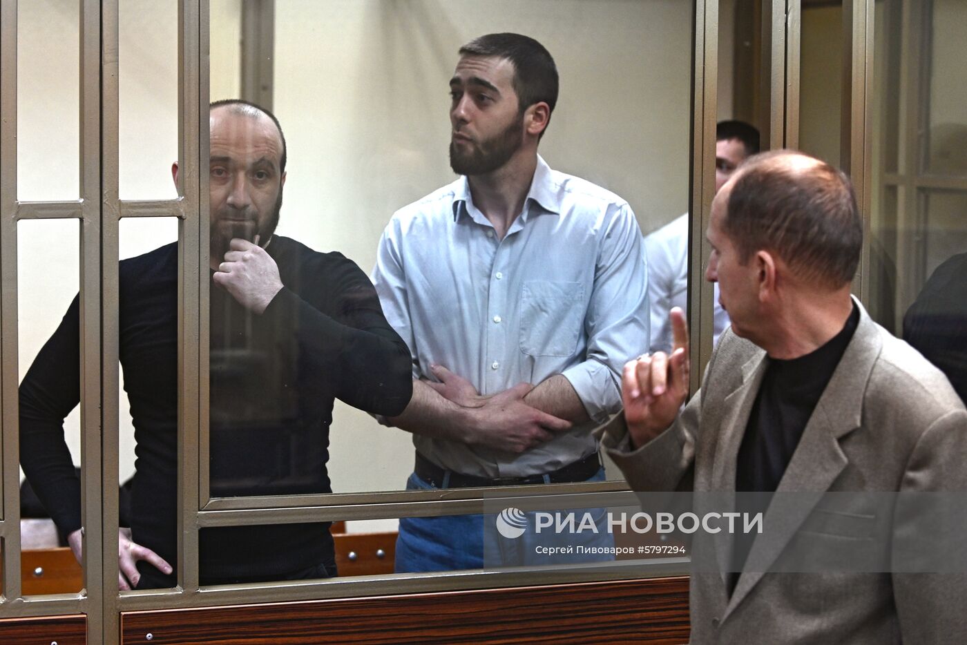 Заседание суда по делу о подготовке терактов в Москве