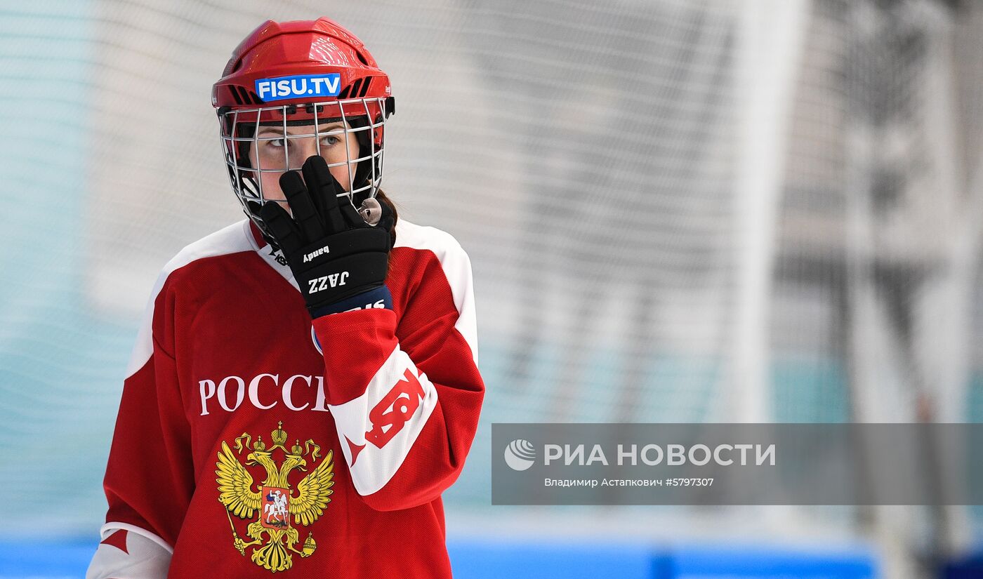 Универсиада. Хоккей с мячом. Тренировка женской сборной России