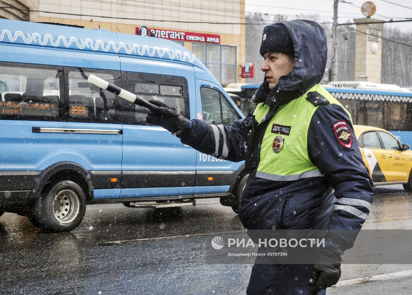 Рейд по борьбе с незаконными пассажирскими перевозками