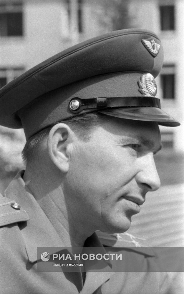 Советский космонавт Павел Беляев