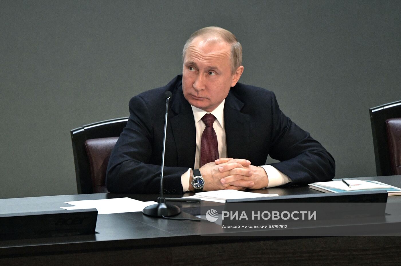 Президент РФ В. Путин принял участие в заседании коллегии МВД РФ