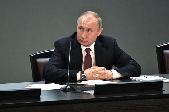 Президент РФ В. Путин принял участие в заседании коллегии МВД РФ