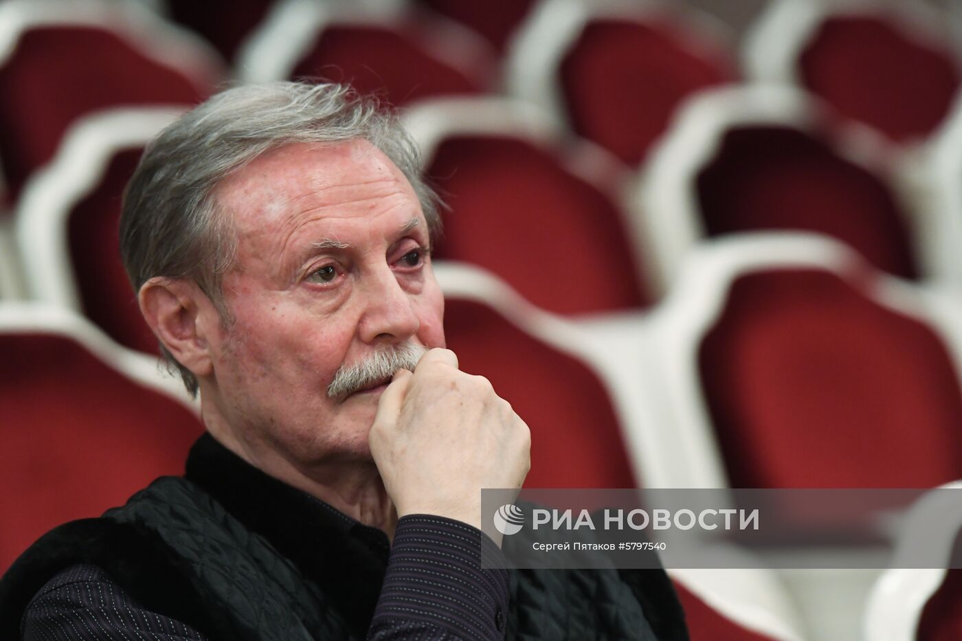 Репетиция спектакля "Дальше – тишина" в Малом театре