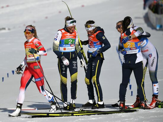 Лыжные гонки. Чемпионат мира. Женщины. Эстафета
