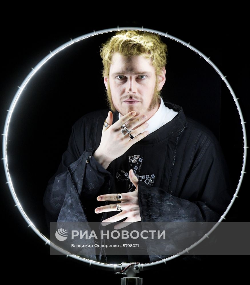 Спектакль "Странный человек" в театре Ермоловой
