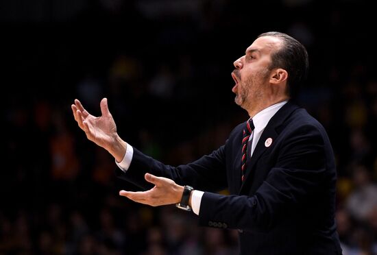 Баскетбол. Евролига. Матч "Химки" - "АХ Олимпия"