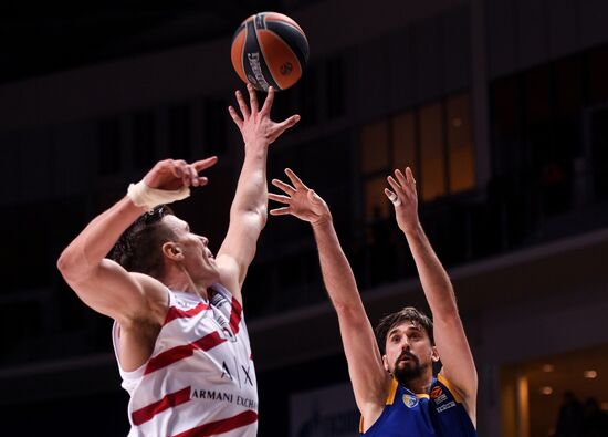 Баскетбол. Евролига. Матч "Химки" - "АХ Олимпия"