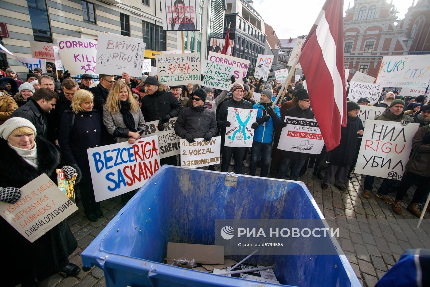 Акция против мэра Риги Н. Ушакова и за роспуск Рижской думы