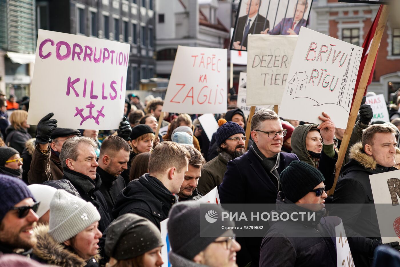 Акция против мэра Риги Н. Ушакова и за роспуск Рижской думы