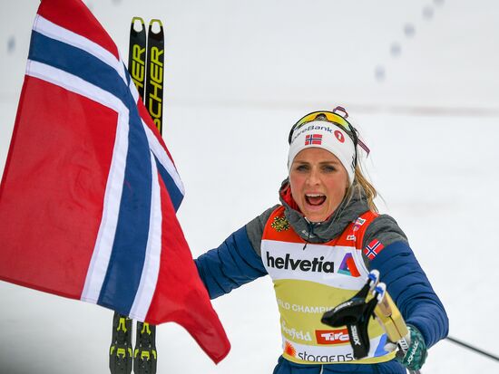 Лыжные гонки. Чемпионат мира. Женщины. Масс-старт