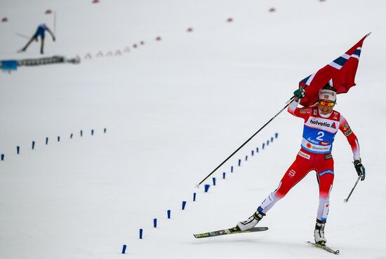 Лыжные гонки. Чемпионат мира. Женщины. Масс-старт