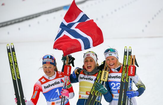 Лыжные гонки. Чемпионат мира. Женщины. Масс-старт