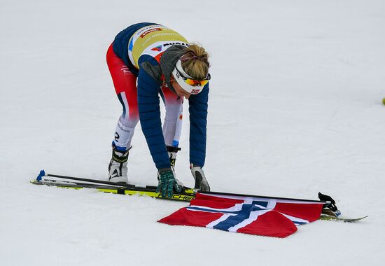 Лыжные гонки. Чемпионат мира. Женщины. Масс-старт