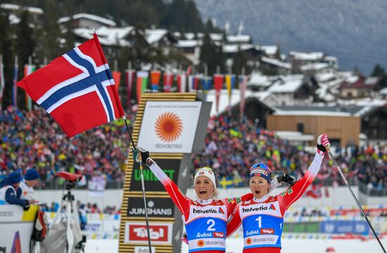 Лыжные гонки. Чемпионат мира. Женщины. Масс-старт
