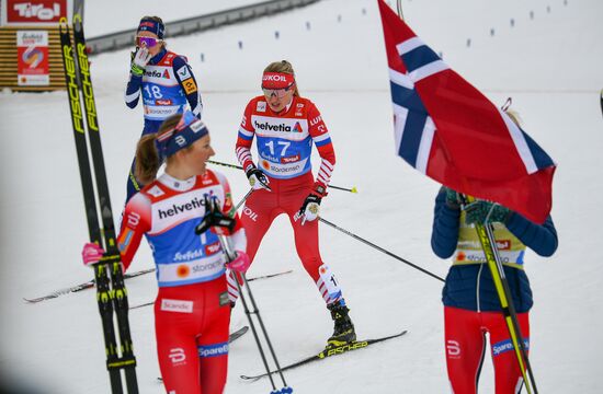 Лыжные гонки. Чемпионат мира. Женщины. Масс-старт