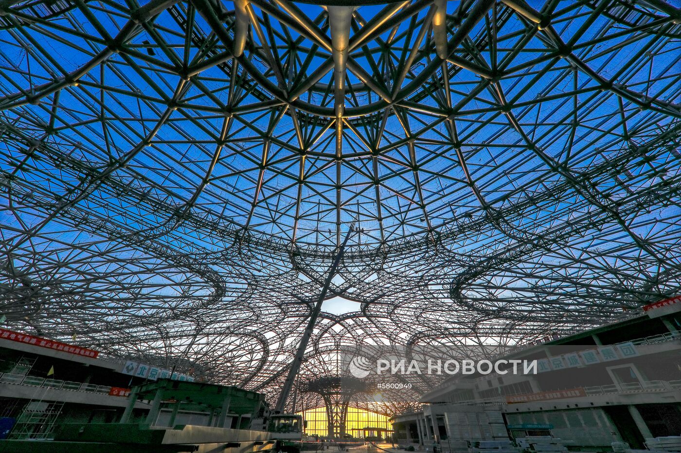 Новый международный аэропорт Пекина "Дасин"