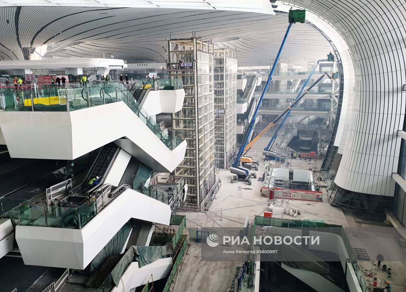 Новый международный аэропорт Пекина "Дасин"