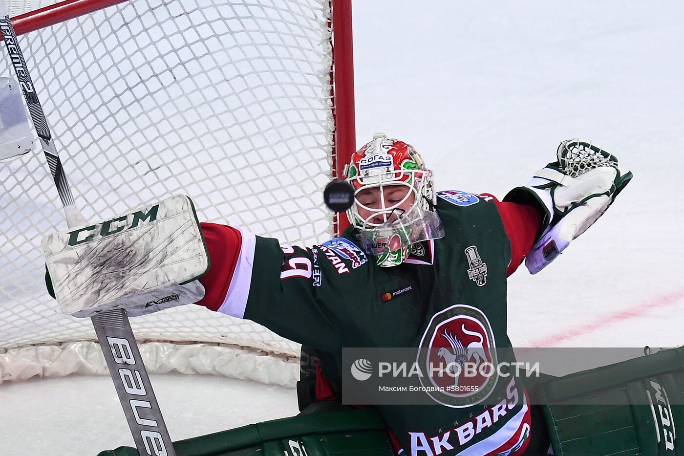 Хоккей. КХЛ. Матч "Ак Барс" - "Авангард"