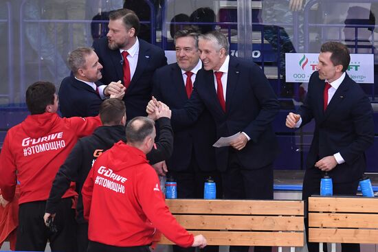 Хоккей. КХЛ. Матч "Ак Барс" - "Авангард"