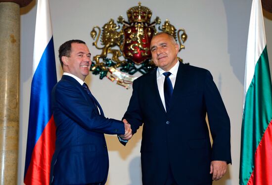 Официальный визит премьер-министра РФ Д. Медведева в Болгарию