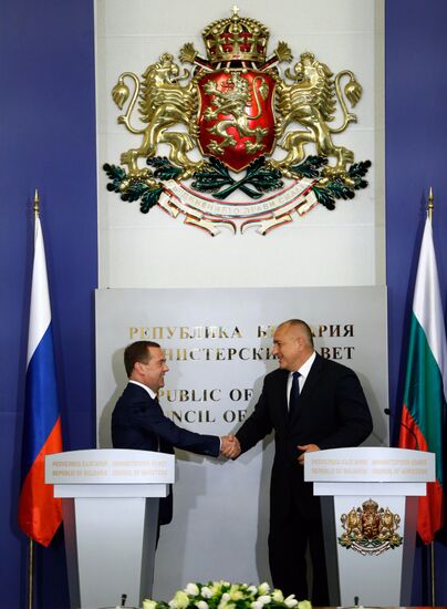 Официальный визит премьер-министра РФ Д. Медведева в Болгарию
