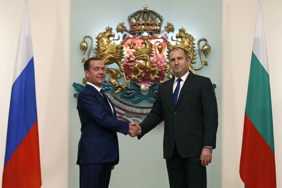 Официальный визит премьер-министра РФ Д. Медведева в Болгарию