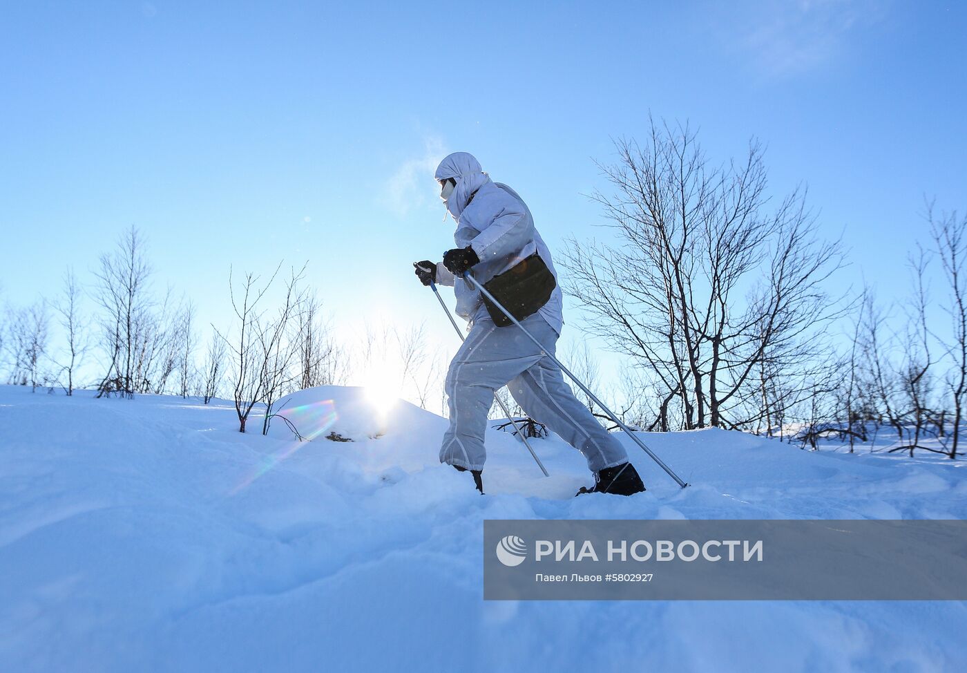 Тактико-специальные учения офицерского состава сухопутных и береговых войск Северного флота РФ