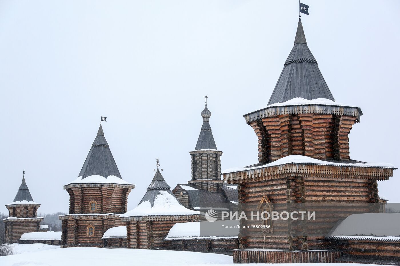 Свято-Троицкий Трифонов Печенгский мужской монастырь в Мурманской области