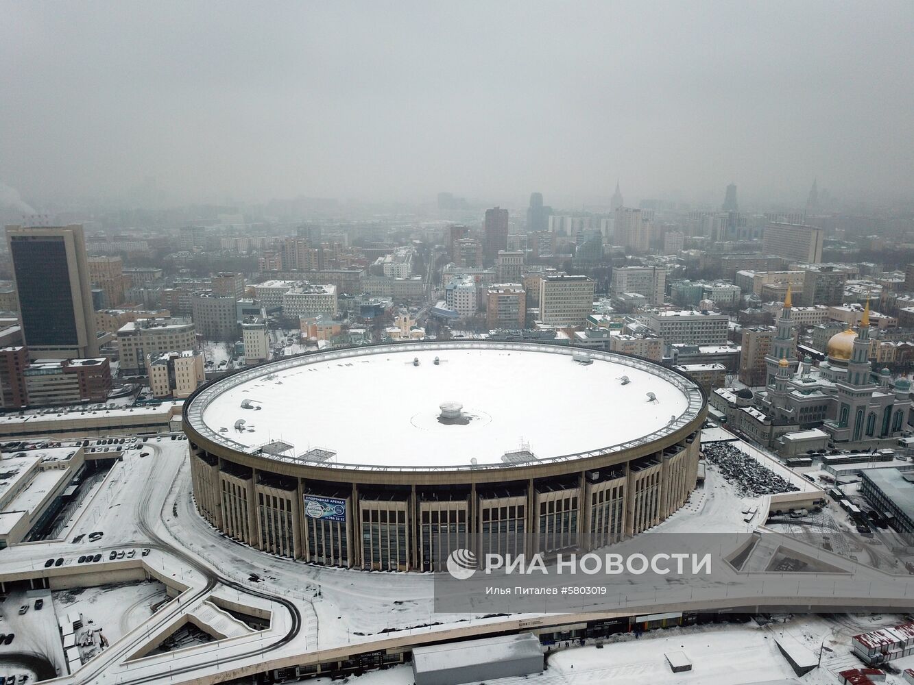 В Москве началась реконструкция спорткомплекса «Олимпийский»